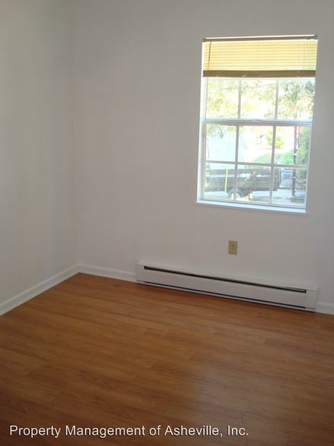 Building Photo - 3 br, 1.5 bath House - 43 Mount Carmel Dr