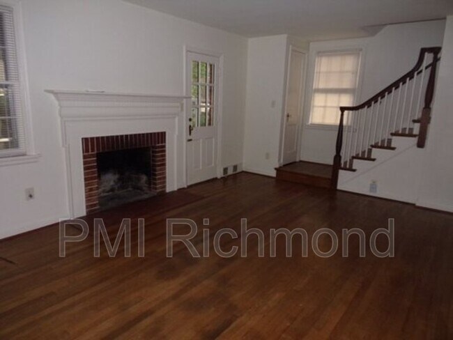 Foto del edificio - 4609 Bromley Ln