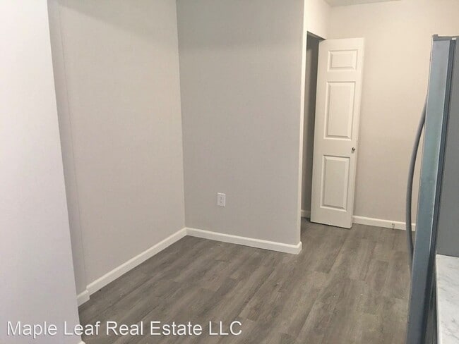 Building Photo - 3 br, 2 bath House - 1516 N 100th St