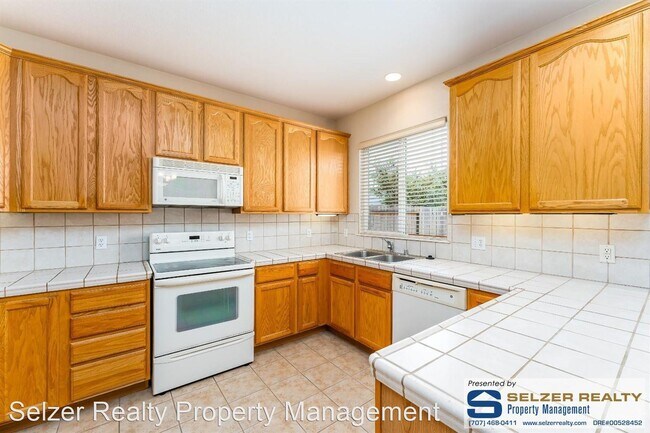 Foto del edificio - 3 br, 2 bath House - 3180 Van Housen Dr.