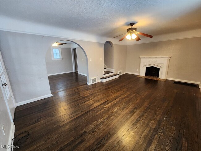 Foto del edificio - 2335 Allison Rd