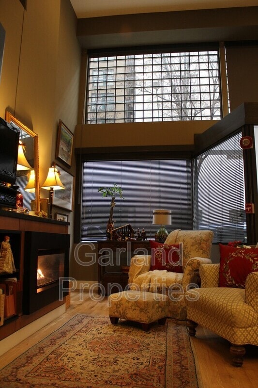 Foto del edificio - 111 Kirk Ave