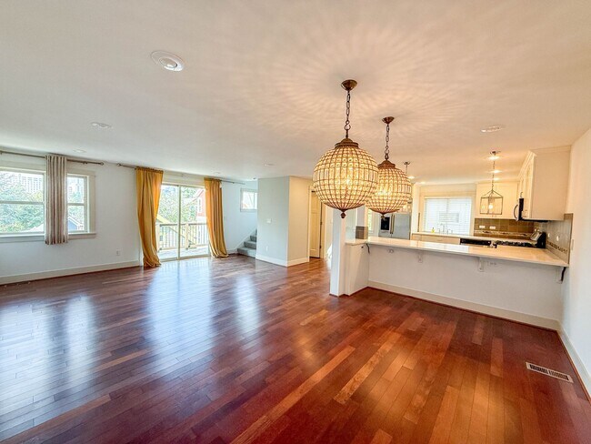 Foto del edificio - 3Bd/2.5Ba Seattle Townhouse