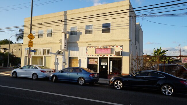 Building Photo - 2501 E 10th St