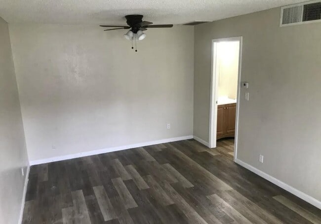 Building Photo - 4518 E Fountain Way