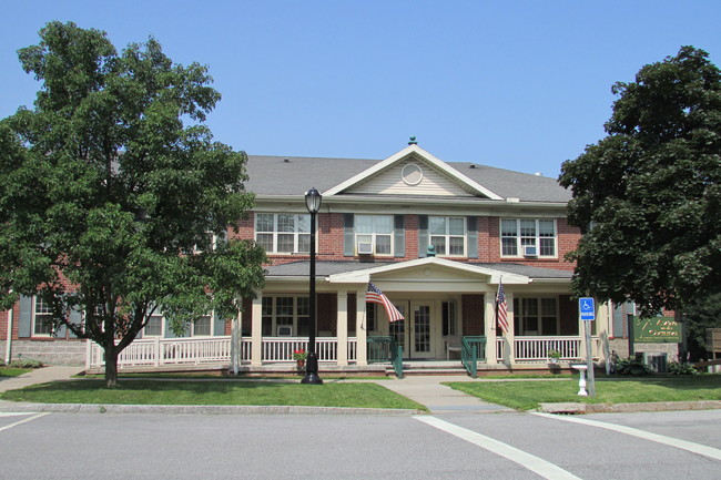 frente - Avon on the Green - Senior Living