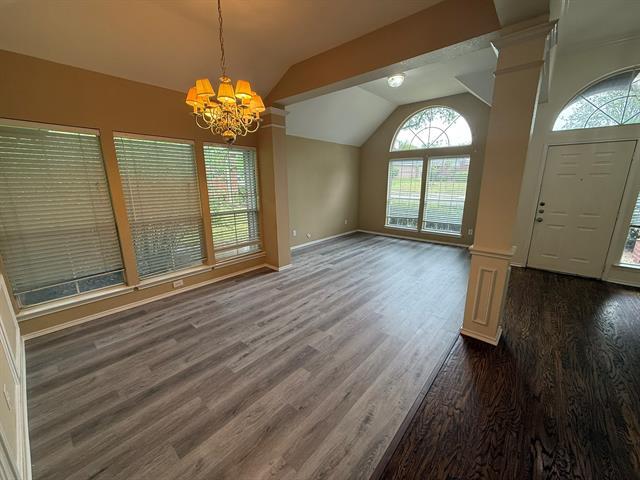 Foto del edificio - 7789 Lancelot Rd