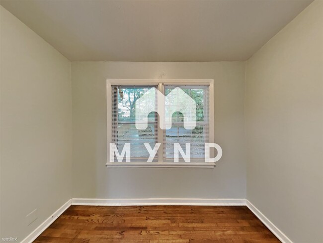 Foto del edificio - 3 br, 1 bath House - 4229 39th Ave N