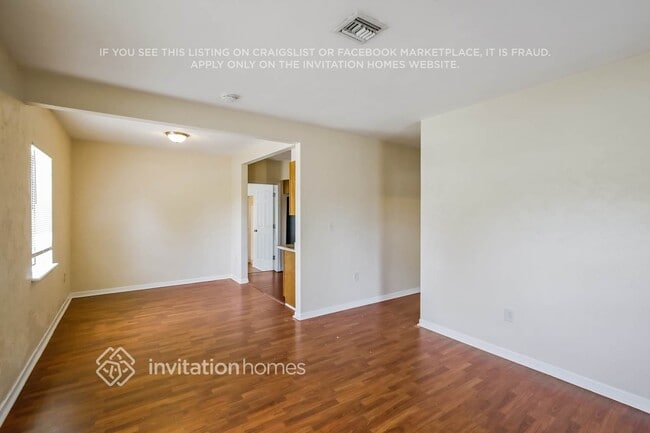 Foto del edificio - 1815 NE 178th St