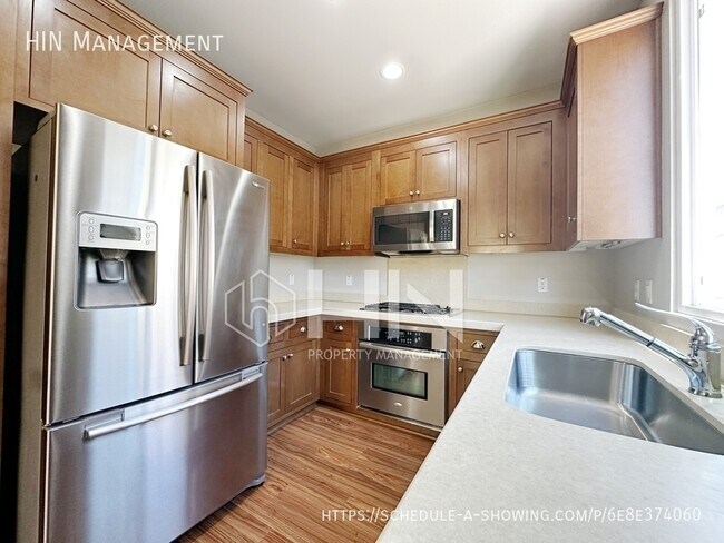Foto del edificio - 488 Trident Maple Terrace