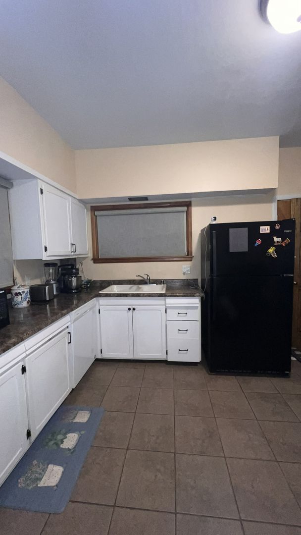 Foto del edificio - 3827 E Edgerton Ave