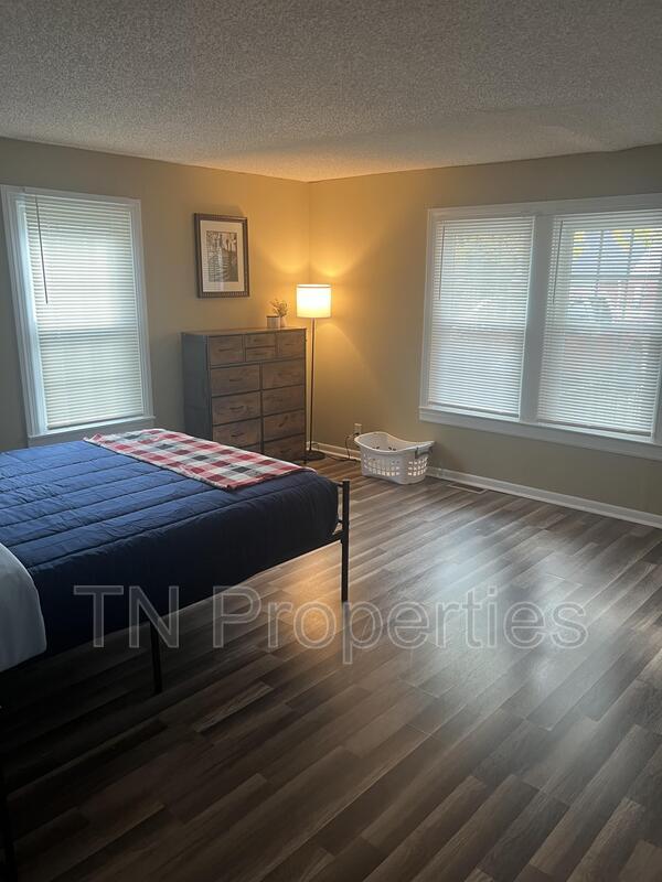 Foto del edificio - 1740 23rd Ave N