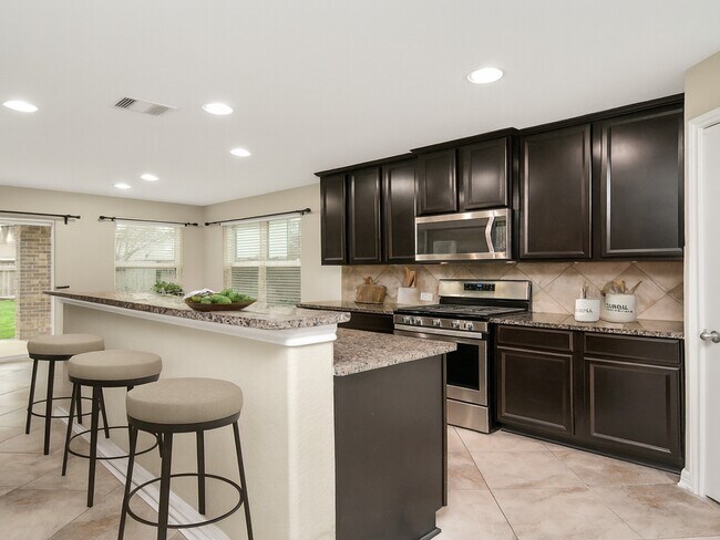 Foto del edificio - 9970 Morgan Creek Ln