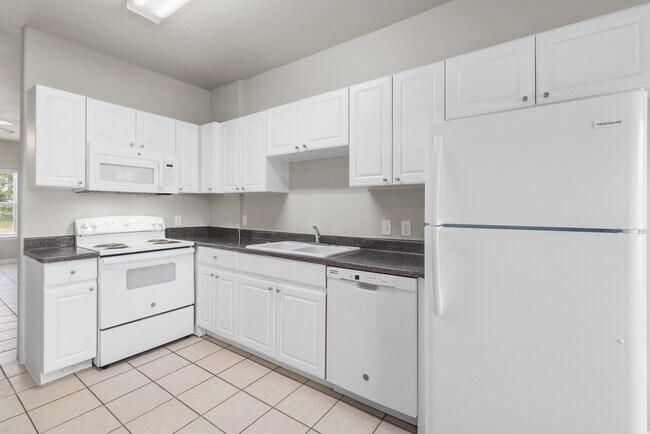 Foto del edificio - Townhomes on Anita