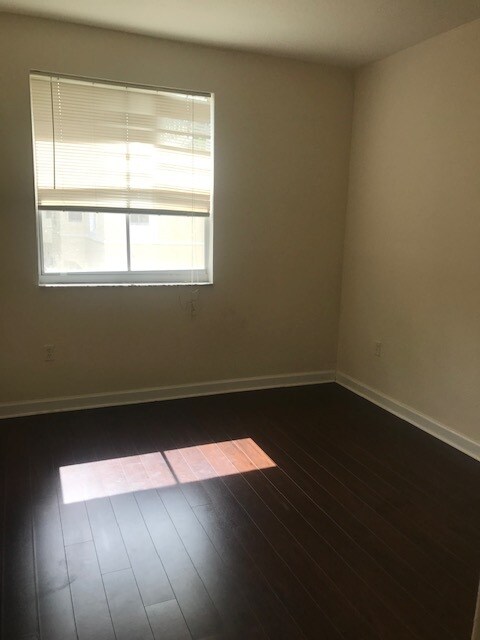 Foto del edificio - 2826 SE 16th Pl