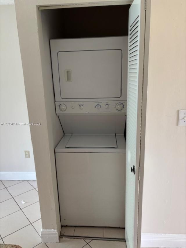 Foto del edificio - 10912 SW 3rd St