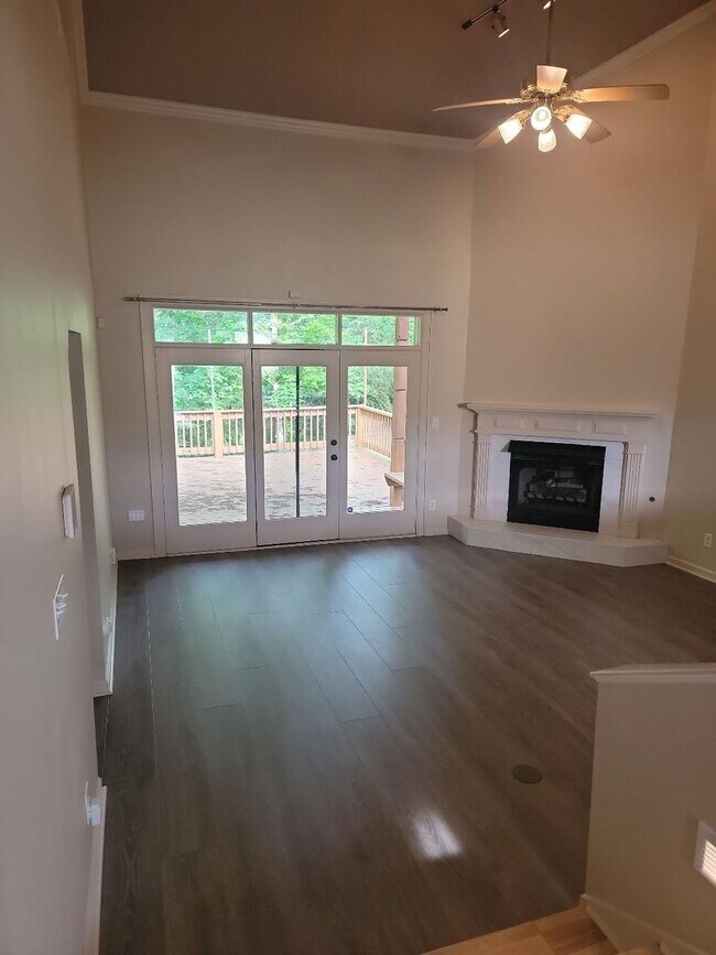Building Photo - Silver Hills in Prattvlle, AL