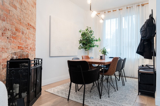 Building Photo - 286 Euclid Ave