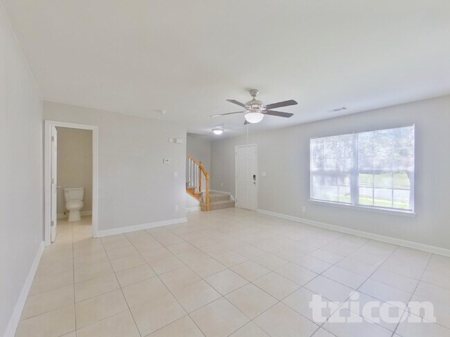 Foto del edificio - 1711 Southwind Dr