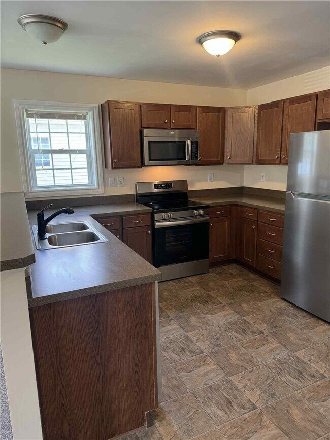 Foto del edificio - 3544B Kentucky Ave