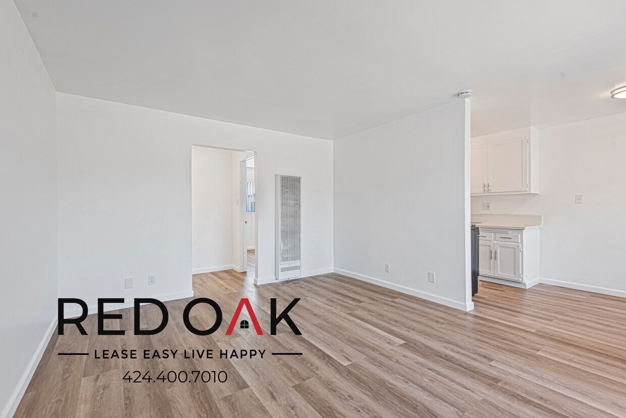 Foto principal - 14121 Shoemaker Ave