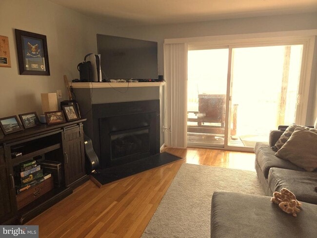 Foto del edificio - 12 Owens Landing Ct