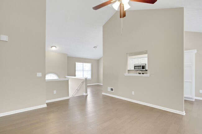 Building Photo - 1116 Oakwood Manor Ct