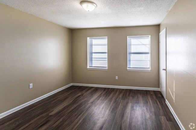 Interior Photo - Shelby Pointe Townhomes – Spacious Living ...