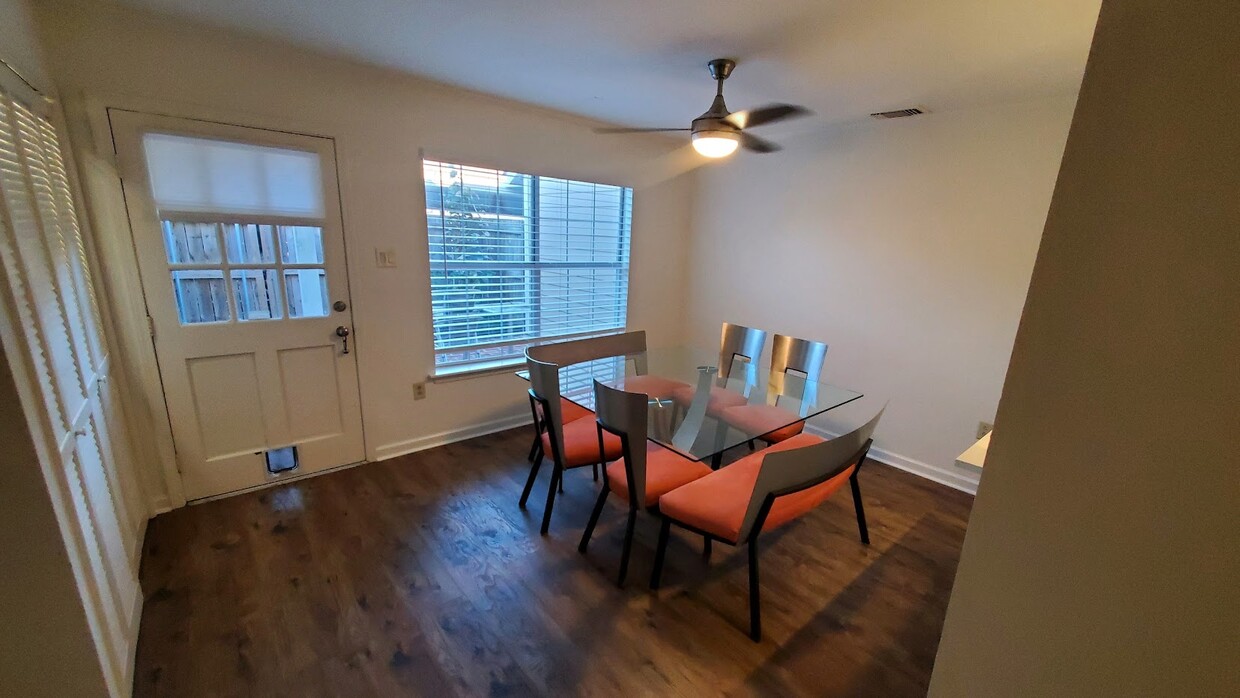 Foto principal - 9007 Highland Rd