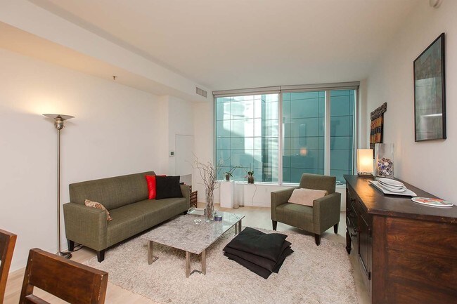 Foto del edificio - Condo in the Infinity?s Tower II