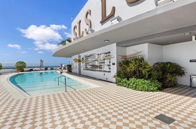 Foto del edificio - 801 S Miami Ave