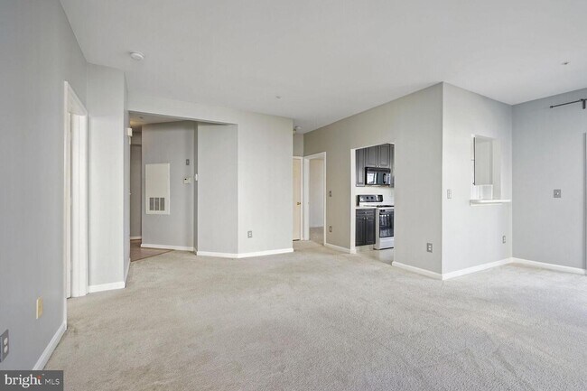 Building Photo - 5920 Founders Crossing Ct