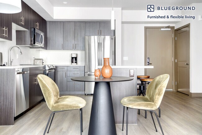 Foto del edificio - 3510 Beacon Ave