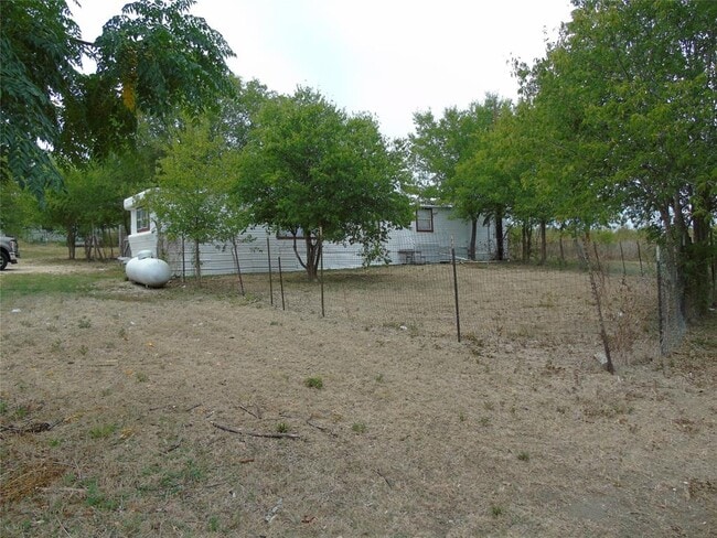 Building Photo - 910 Bunton Ln