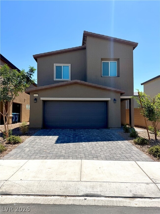 Building Photo - 5646 Mesa Sedona St