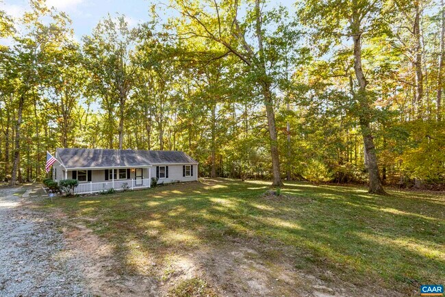 Building Photo - 5728 Union Mills Rd