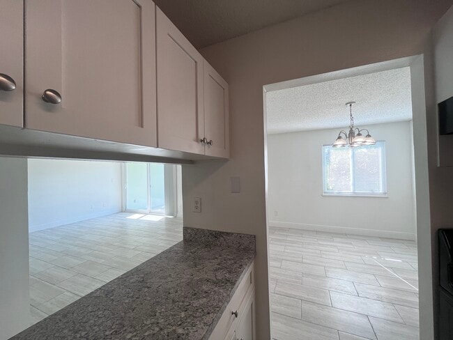 Building Photo - Sailpoint Bay Apartments