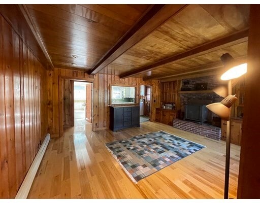 Building Photo - 85 Blackmore Pond Rd