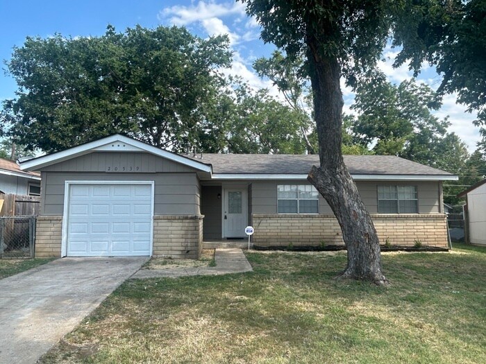 Primary Photo - 20539 E 4th St