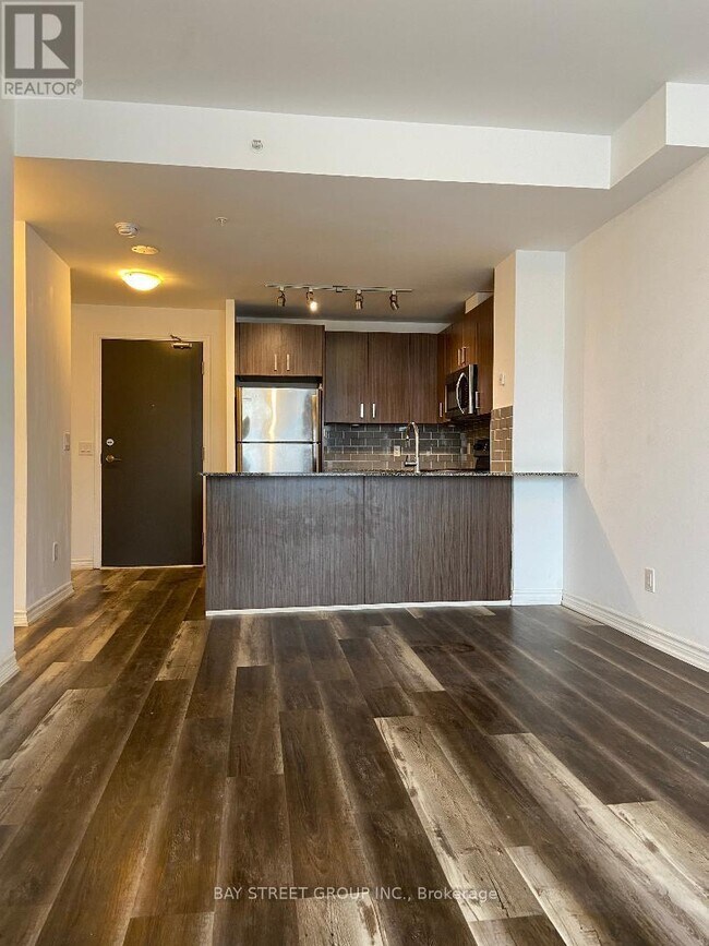 Building Photo - 11611 Yonge St