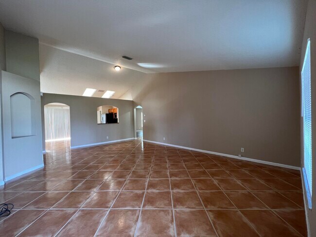 Foto del edificio - 2425 SW Summit St