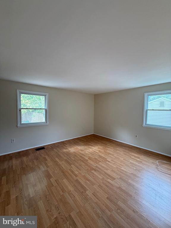 Building Photo - 9109 Grandhaven Ave