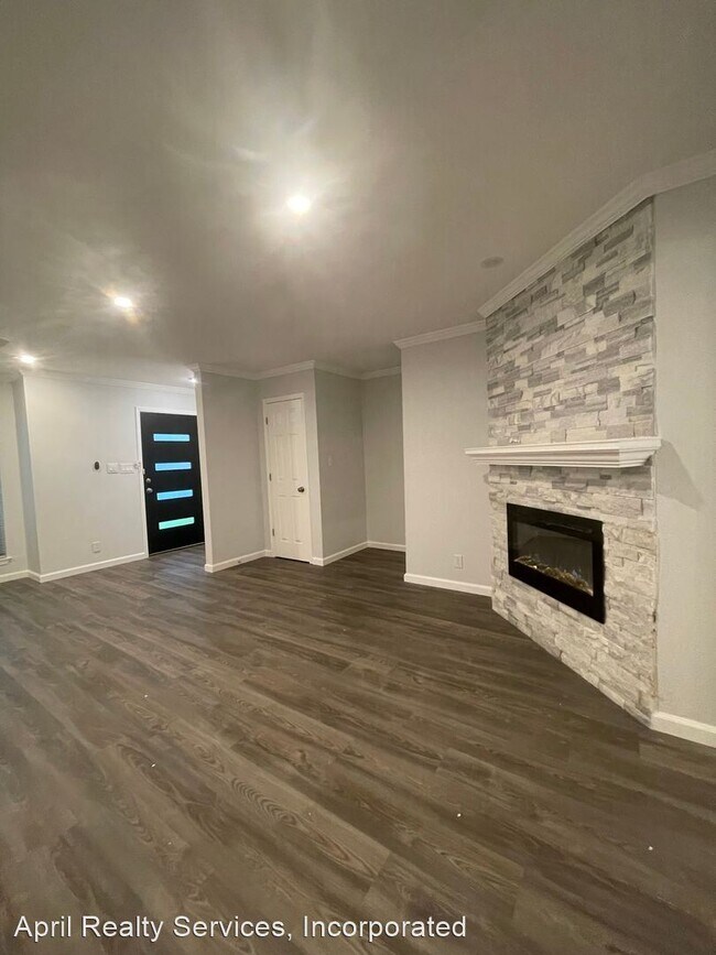 Foto del edificio - 3 br, 2.5 bath House - 6537 Valleyside Rd.