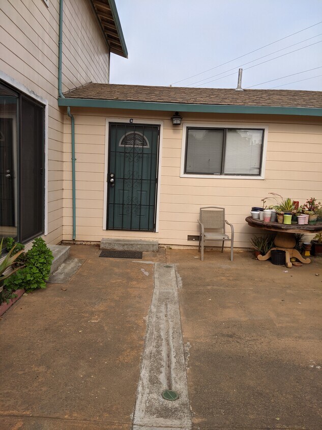 Entrance - 4200 Potrero Ave