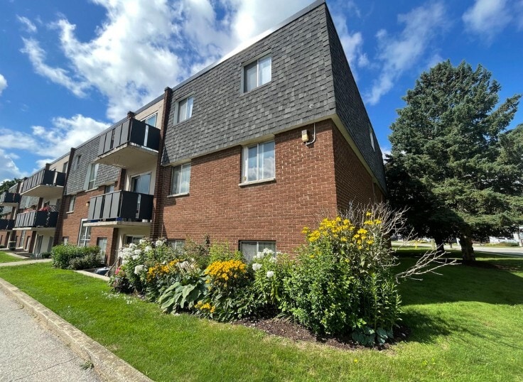 Photo principale - Courtyard Apartments