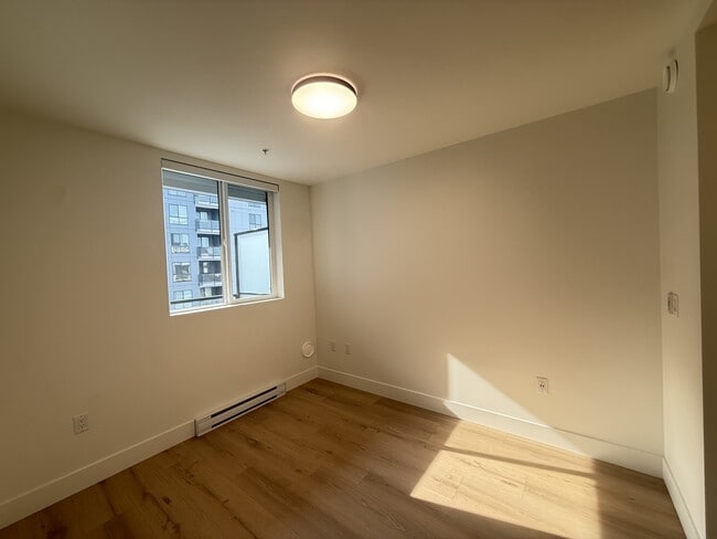 Building Photo - 20769-20769 Fraser Hwy