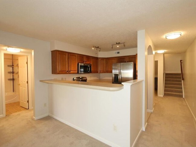 Building Photo - 7152 English Dr
