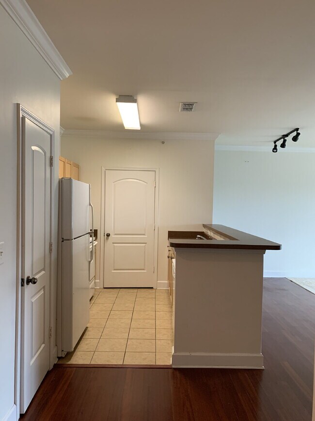 Foto del edificio - Chic & Cozy Living in Viera - Your Perfect...