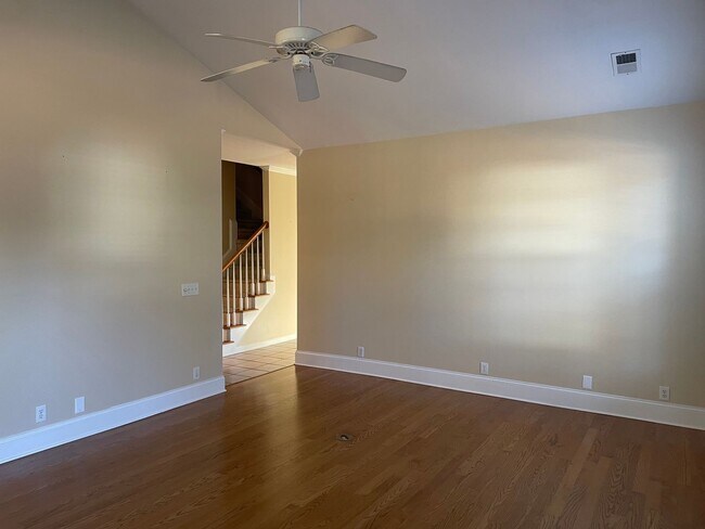 Foto del edificio - 3 Bedroom 2 Bathroom with a  Bonus Room  House in Winding River Plantation