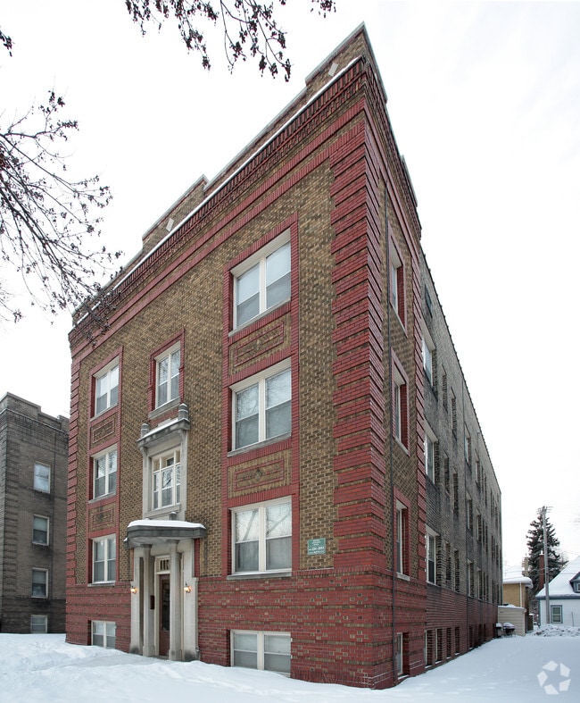 902 Grand Ave, Saint Paul, MN 55105 Apartments Saint Paul, MN